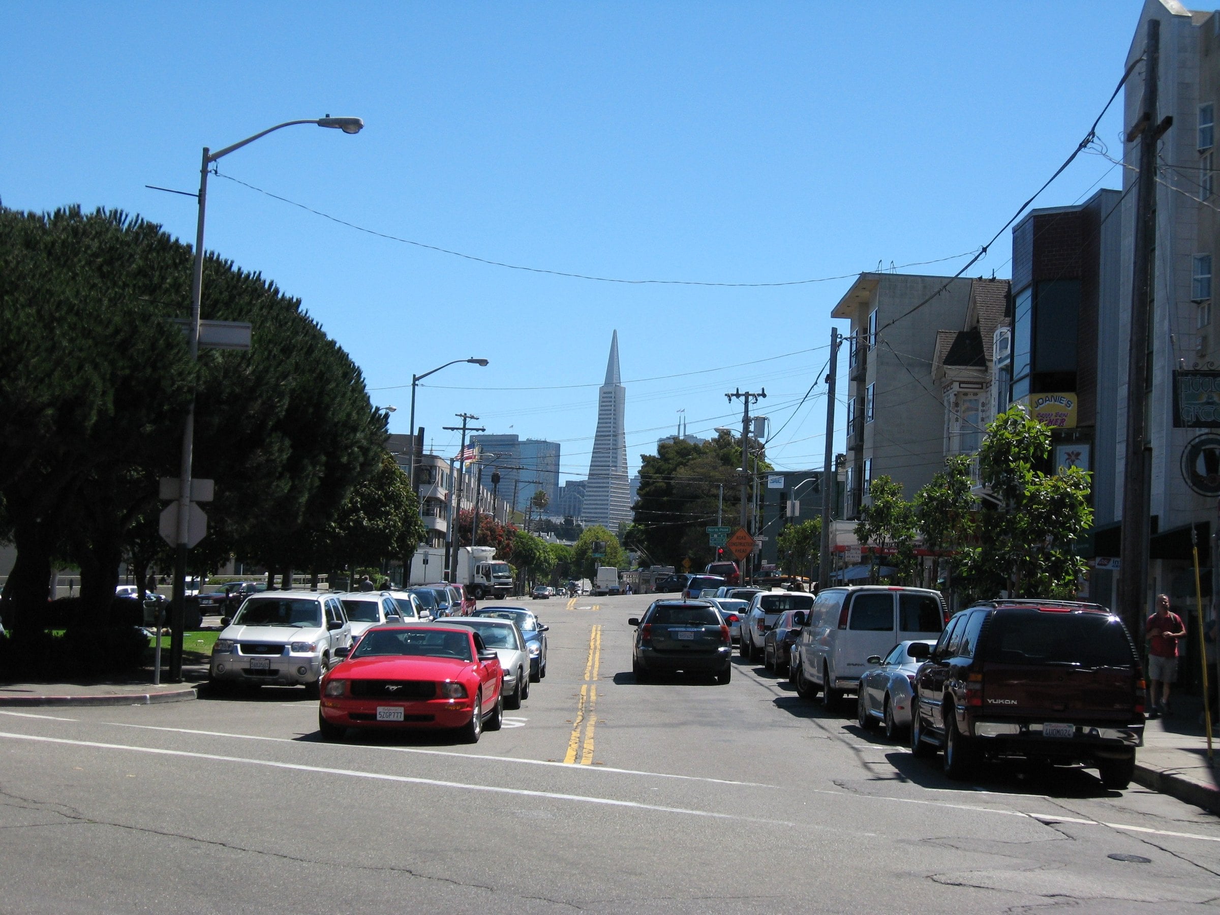 Columbus Avenue in North Beach with the Transamerica Pyramid
